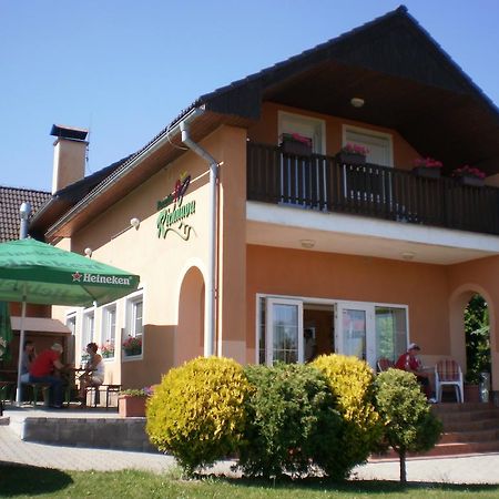 Penzion Richnava Stiavnicke Bane Exterior foto